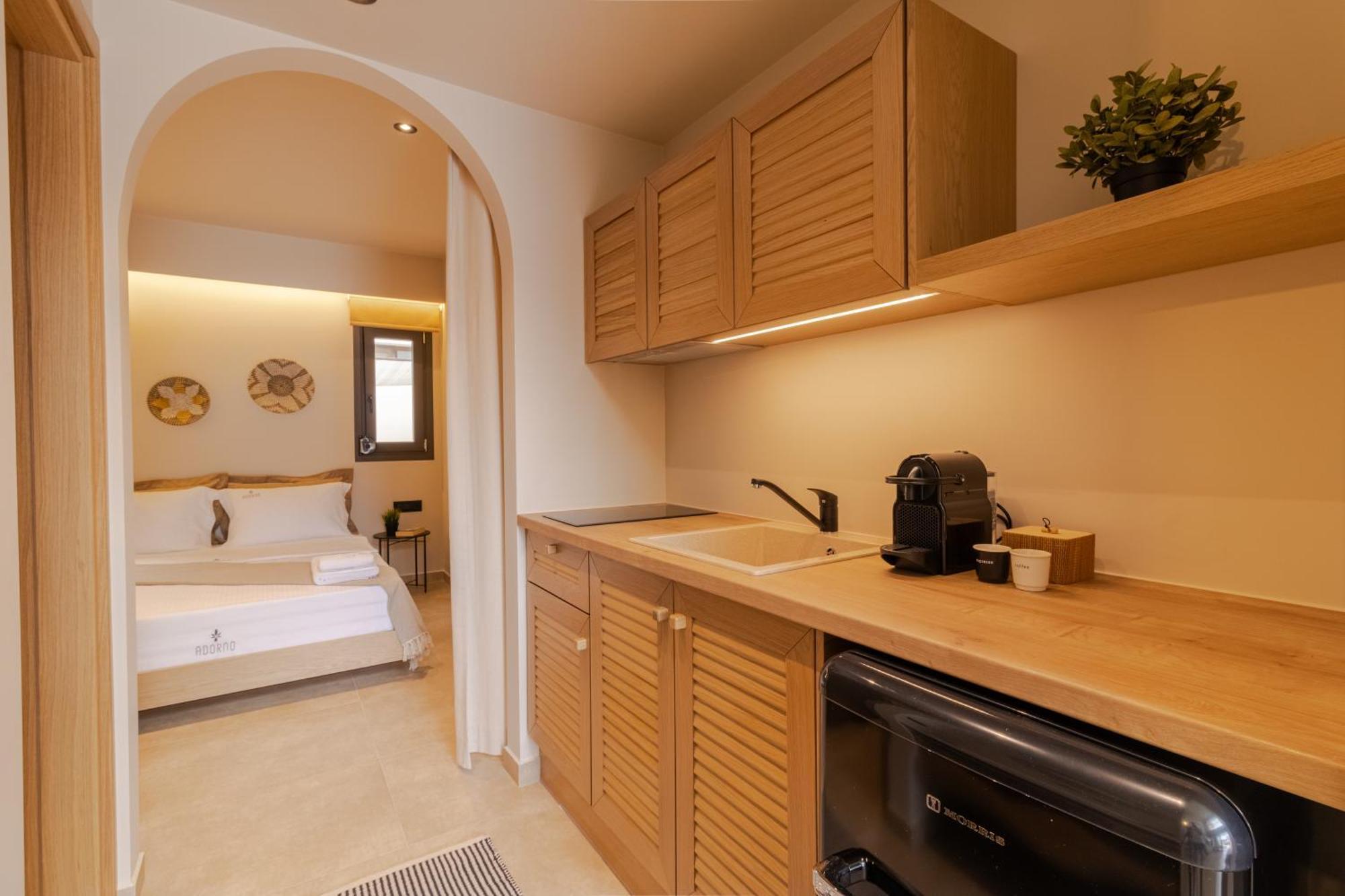Adorno Private Suites Only Adults & Kids 12 Plus Vrasná 외부 사진
